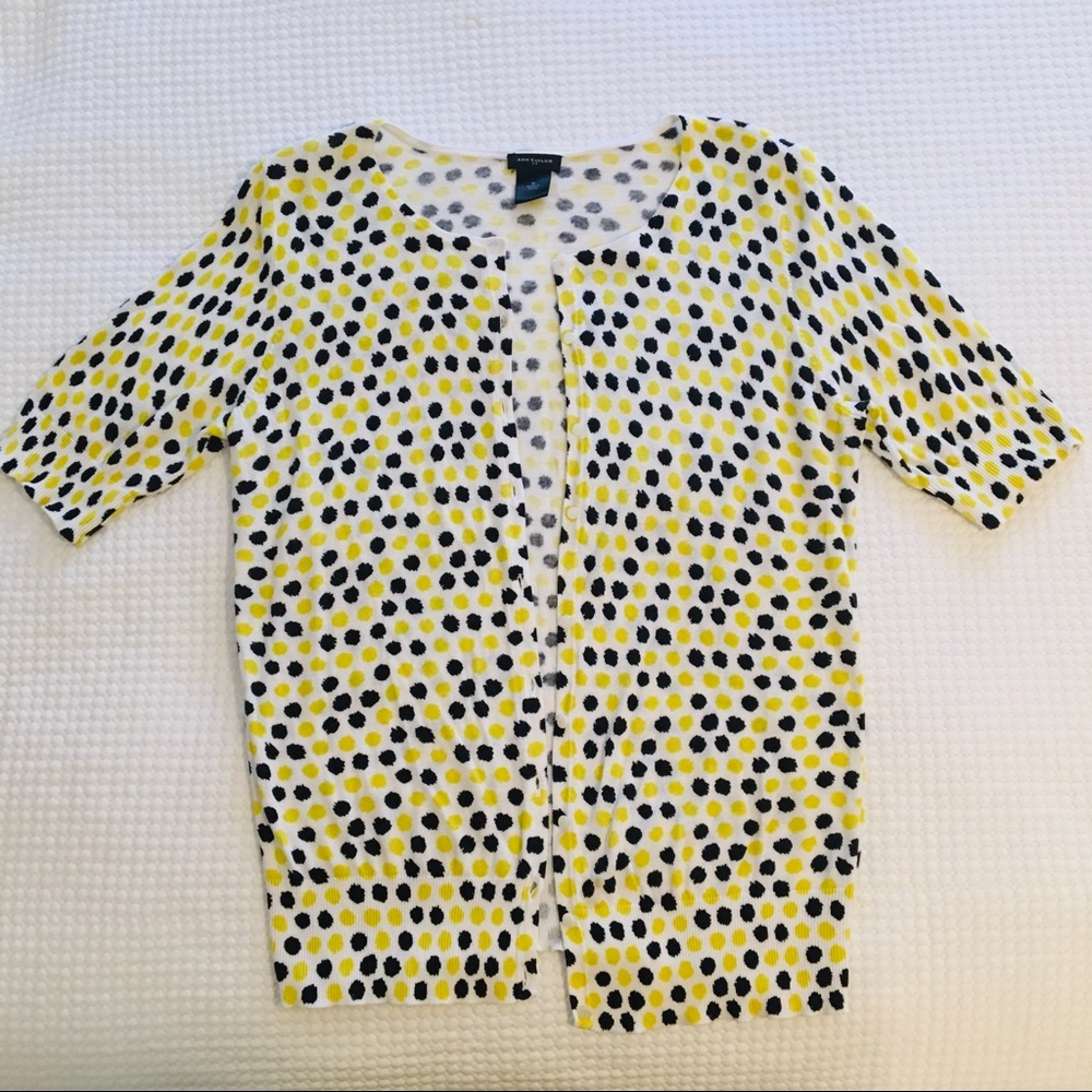 Ann Taylor Black and Yellow Polka Dot Sweater Size M. 2 for 15, add two items